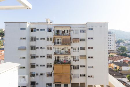 Apartamento à venda com 70m², 3 quartos e 1 vaga Apartamento à venda com 70m², 3 quartos e 1 vagaVista