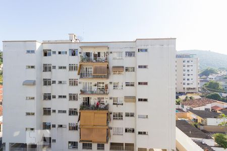 Apartamento à venda com 70m², 3 quartos e 1 vaga Apartamento à venda com 70m², 3 quartos e 1 vagaVista