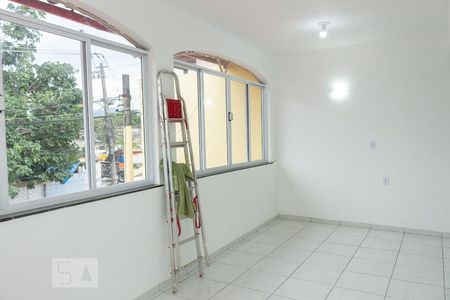 Casa para alugar com 210m², 2 quartos e 1 vaga Casa para alugar com 210m², 2 quartos e 1 vagaSalão interno