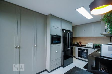 Apartamento à venda com 210m², 3 quartos e 4 vagasCozinha