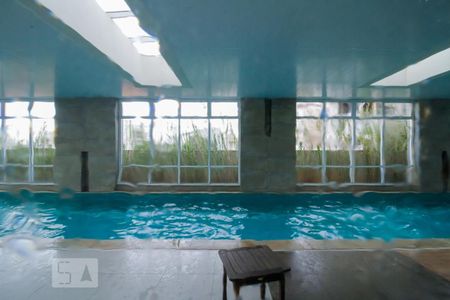 Apartamento à venda com 210m², 3 quartos e 4 vagasPiscina