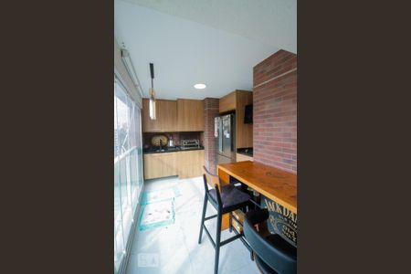 Apartamento à venda com 210m², 3 quartos e 4 vagasVaranda