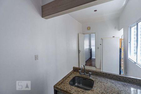 Casa à venda com 200m², 5 quartos e sem vagaCozinha e Área de Serviço