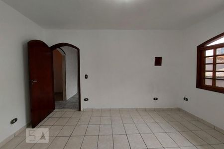 Sala de casa para alugar com 2 quartos, 110m² em Jardim Sarah, São Paulo