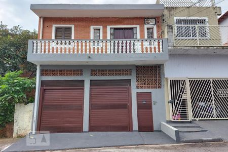 Fachada de casa para alugar com 2 quartos, 110m² em Jardim Sarah, São Paulo