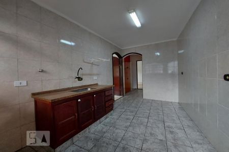 Cozinha de casa para alugar com 2 quartos, 110m² em Jardim Sarah, São Paulo