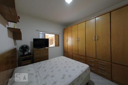 Casa à venda com 100m², 2 quartos e 7 vagasQuarto - casa 2