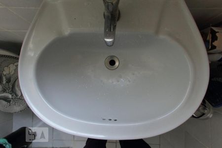 Casa à venda com 100m², 2 quartos e 7 vagasBanheiro - casa 2 - pia