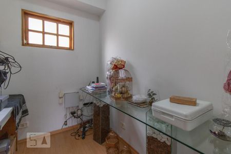 Casa à venda com 350m², 4 quartos e 3 vagasEscritório