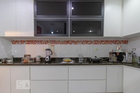 Casa à venda com 350m², 4 quartos e 3 vagasCozinha - Armários