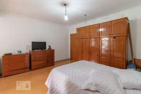 Casa à venda com 350m², 4 quartos e 3 vagasSuíte 3