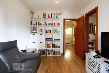 Apartamento para alugar com 171m², 4 quartos e 3 vagas Apartamento para alugar com 171m², 4 quartos e 3 vagasSala de estar 2