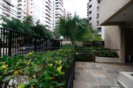 Apartamento para alugar com 171m², 4 quartos e 3 vagas Apartamento para alugar com 171m², 4 quartos e 3 vagasÁrea comum