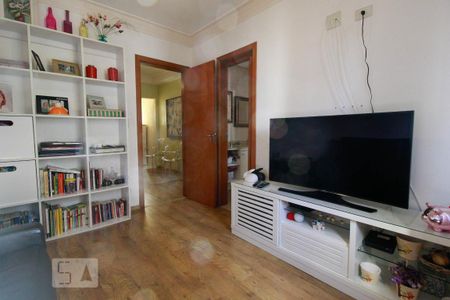 Apartamento para alugar com 171m², 4 quartos e 3 vagas Apartamento para alugar com 171m², 4 quartos e 3 vagasSala de estar 2