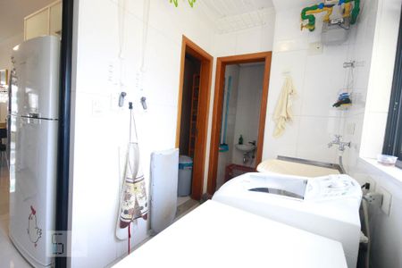 Apartamento para alugar com 171m², 4 quartos e 3 vagas Apartamento para alugar com 171m², 4 quartos e 3 vagasÁrea de serviço