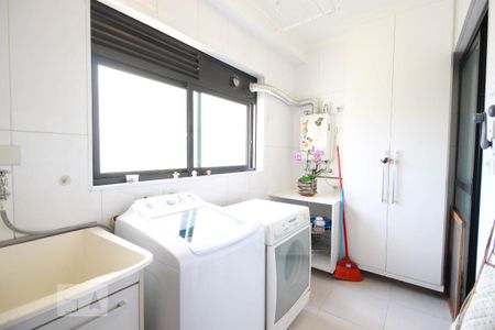 Apartamento para alugar com 171m², 4 quartos e 3 vagas Apartamento para alugar com 171m², 4 quartos e 3 vagasÁrea de serviço