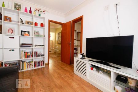 Apartamento para alugar com 171m², 4 quartos e 3 vagas Apartamento para alugar com 171m², 4 quartos e 3 vagasSala de estar 2