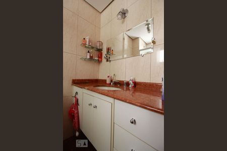 Apartamento para alugar com 171m², 4 quartos e 3 vagas Apartamento para alugar com 171m², 4 quartos e 3 vagasSuíte 2