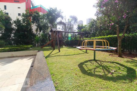 Apartamento para alugar com 171m², 4 quartos e 3 vagas Apartamento para alugar com 171m², 4 quartos e 3 vagasPlayground