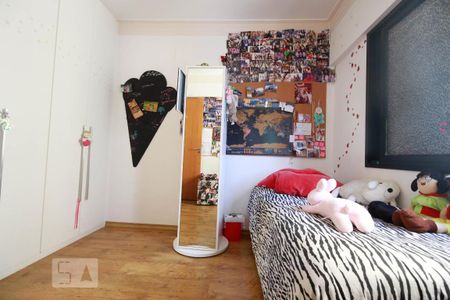 Apartamento para alugar com 171m², 4 quartos e 3 vagas Apartamento para alugar com 171m², 4 quartos e 3 vagasQuarto 2