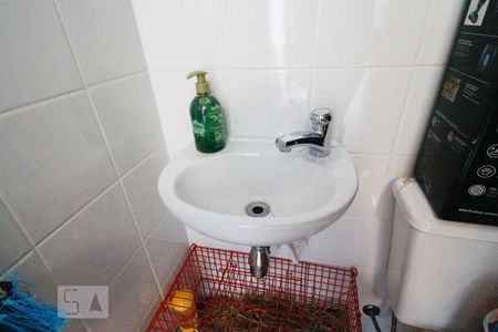 Apartamento para alugar com 171m², 4 quartos e 3 vagas Apartamento para alugar com 171m², 4 quartos e 3 vagasBanheiro de serviço