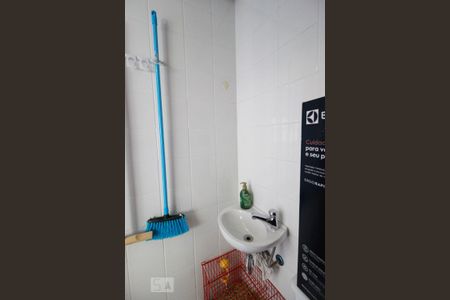 Apartamento para alugar com 171m², 4 quartos e 3 vagas Apartamento para alugar com 171m², 4 quartos e 3 vagasBanheiro de serviço