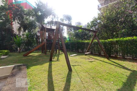 Apartamento para alugar com 171m², 4 quartos e 3 vagas Apartamento para alugar com 171m², 4 quartos e 3 vagasPlayground