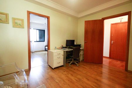 Apartamento para alugar com 171m², 4 quartos e 3 vagas Apartamento para alugar com 171m², 4 quartos e 3 vagasSala de estar 1