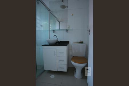 Casa para alugar com 55m², 3 quartos e sem vagaBanheiro Social