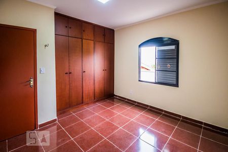 Casa à venda com 190m², 4 quartos e 2 vagasQuarto 1