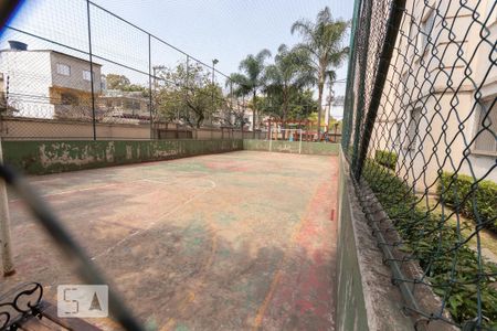 Apartamento à venda com 100m², 3 quartos e 1 vaga Apartamento à venda com 100m², 3 quartos e 1 vagaQuadra esportiva