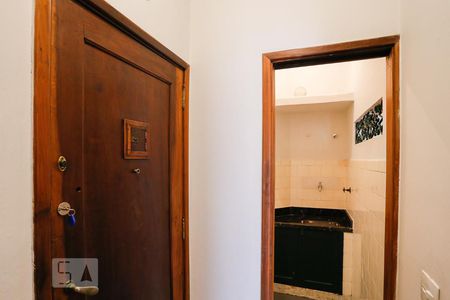 Apartamento para alugar com 45m², 1 quarto e sem vaga Apartamento para alugar com 45m², 1 quarto e sem vagaEntrada