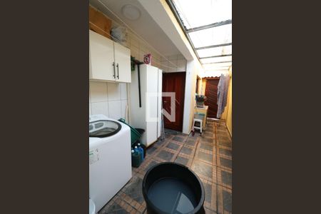 Casa à venda com 250m², 3 quartos e 3 vagas Casa à venda com 250m², 3 quartos e 3 vagasÁrea de Serviço