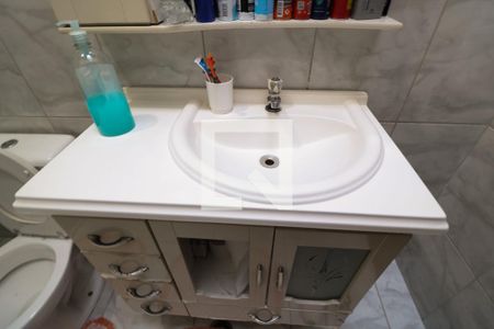 Casa à venda com 250m², 3 quartos e 3 vagas Casa à venda com 250m², 3 quartos e 3 vagasBanheiro da Suíte 1