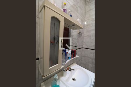 Casa à venda com 250m², 3 quartos e 3 vagas Casa à venda com 250m², 3 quartos e 3 vagasBanheiro da Suíte 1