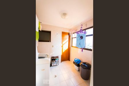 Apartamento à venda com 137m², 3 quartos e 2 vagasÁrea de Serviço