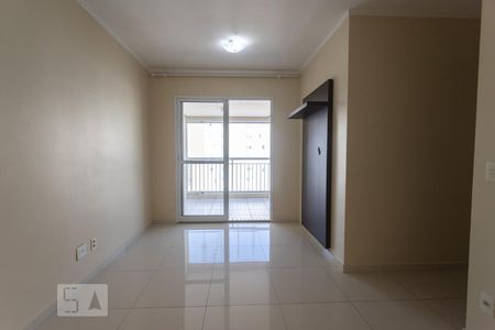 Sala de apartamento para alugar com 2 quartos, 68m² em Vila Romana, São Paulo