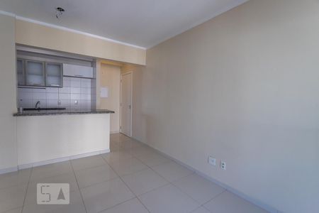 Sala de apartamento para alugar com 2 quartos, 68m² em Vila Romana, São Paulo