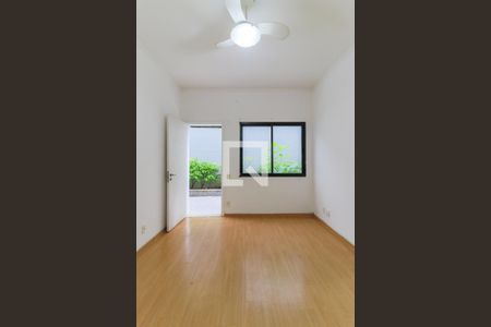 Sala de apartamento para alugar com 1 quarto, 38m² em Jardim das Acácias, São Paulo