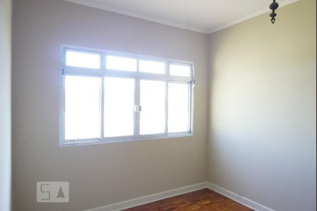 Casa para alugar com 180m², 3 quartos e 6 vagasSala de TV