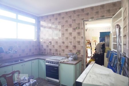 Casa para alugar com 180m², 3 quartos e 6 vagasCozinha