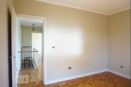 Casa para alugar com 180m², 3 quartos e 6 vagasQuarto 3