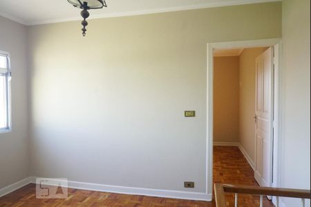 Casa para alugar com 180m², 3 quartos e 6 vagasSala de TV