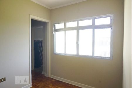 Casa para alugar com 180m², 3 quartos e 6 vagasEscritório