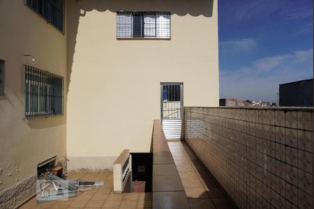 Casa para alugar com 180m², 3 quartos e 6 vagasQuintal