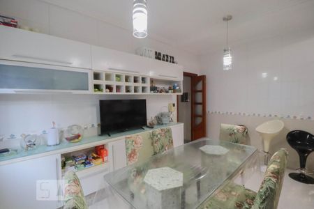 Casa à venda com 205m², 4 quartos e 3 vagasCopa