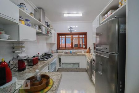Casa à venda com 205m², 4 quartos e 3 vagasCozinha