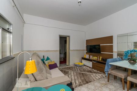 Sala de casa à venda com 2 quartos, 150m² em Penha, Rio de Janeiro