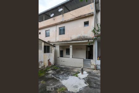 Casa à venda com 150m², 2 quartos e sem vagaFachada interna do imóvel