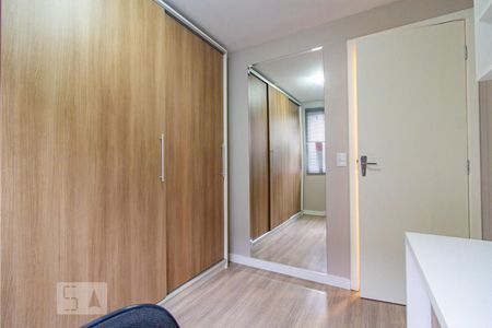 Quarto 1 de apartamento para alugar com 2 quartos, 52m² em Santo Antônio, São José dos Pinhais